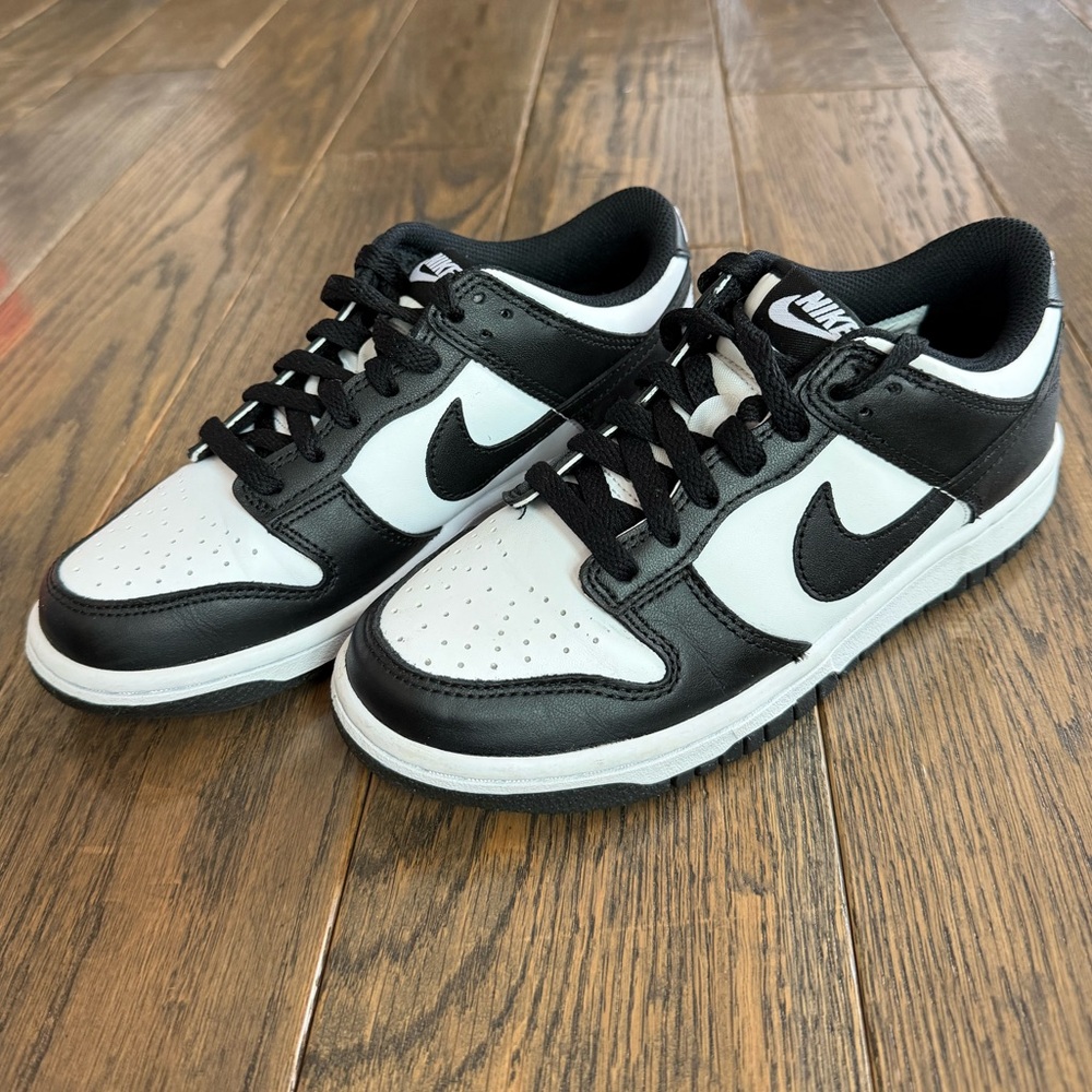 Nike Youth Panda Dunks Black and White Sneakers Youth Size 5